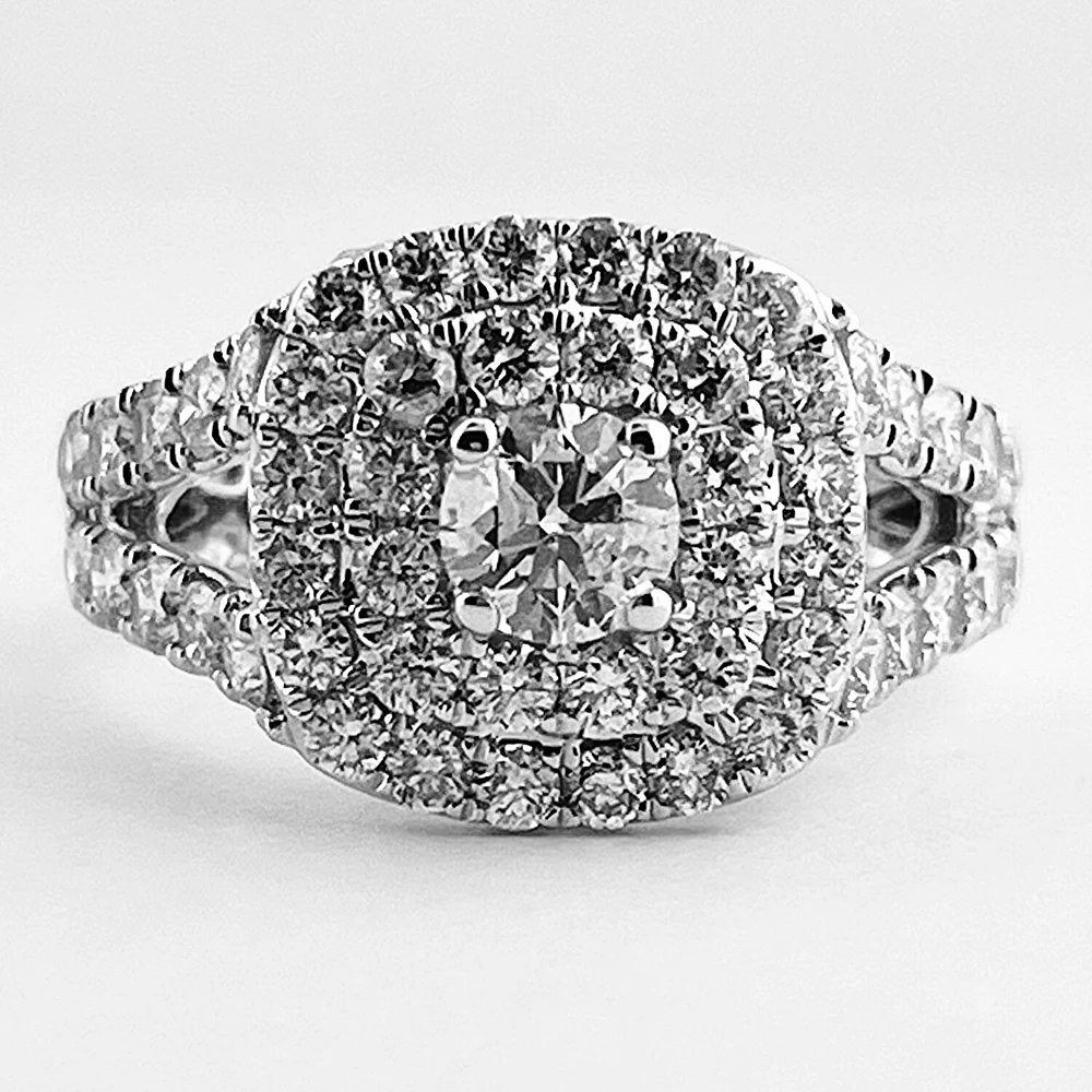 Round Cut Engagement Ring Halo