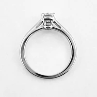 Round Cut Solitaire Engagement Ring