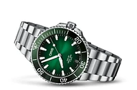 Oris Aquis Date Calibre 400 Green Dial 41.5MM Automatic