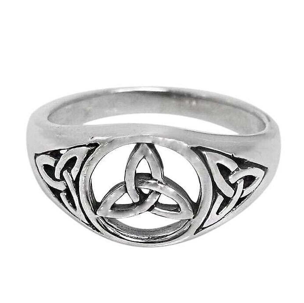 Sterling Silver Trinity Knot Ring, 10mm Width.