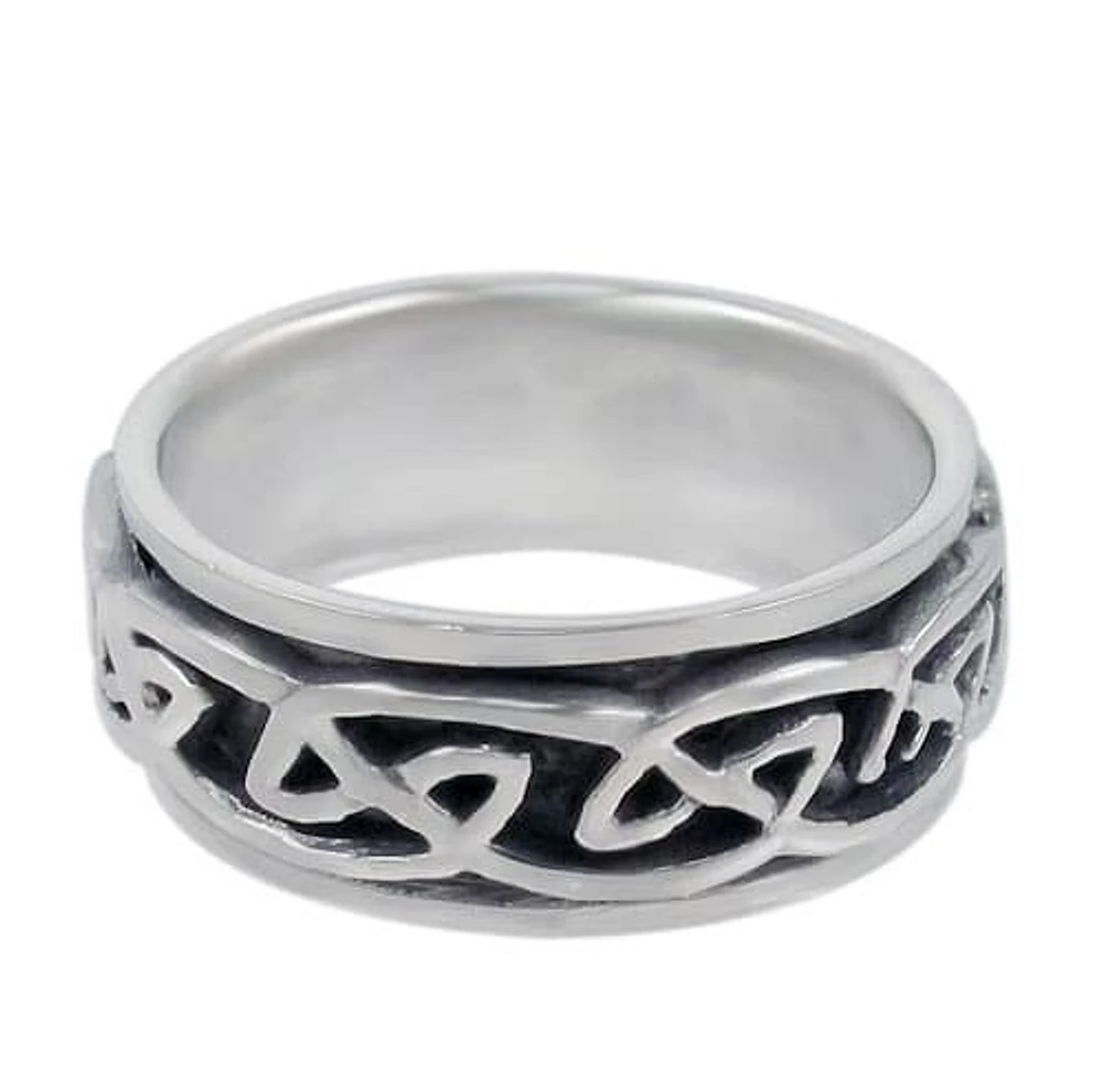 Sterling Silver Spin Ring With Celtic Knot Design. Approximate Size: 8mm Width