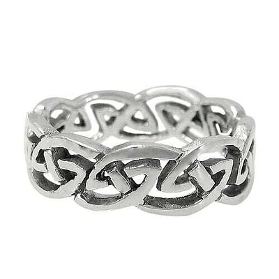 Sterling Silver Ring With Celtic Knot Design. Approximate Size: 7mm Width