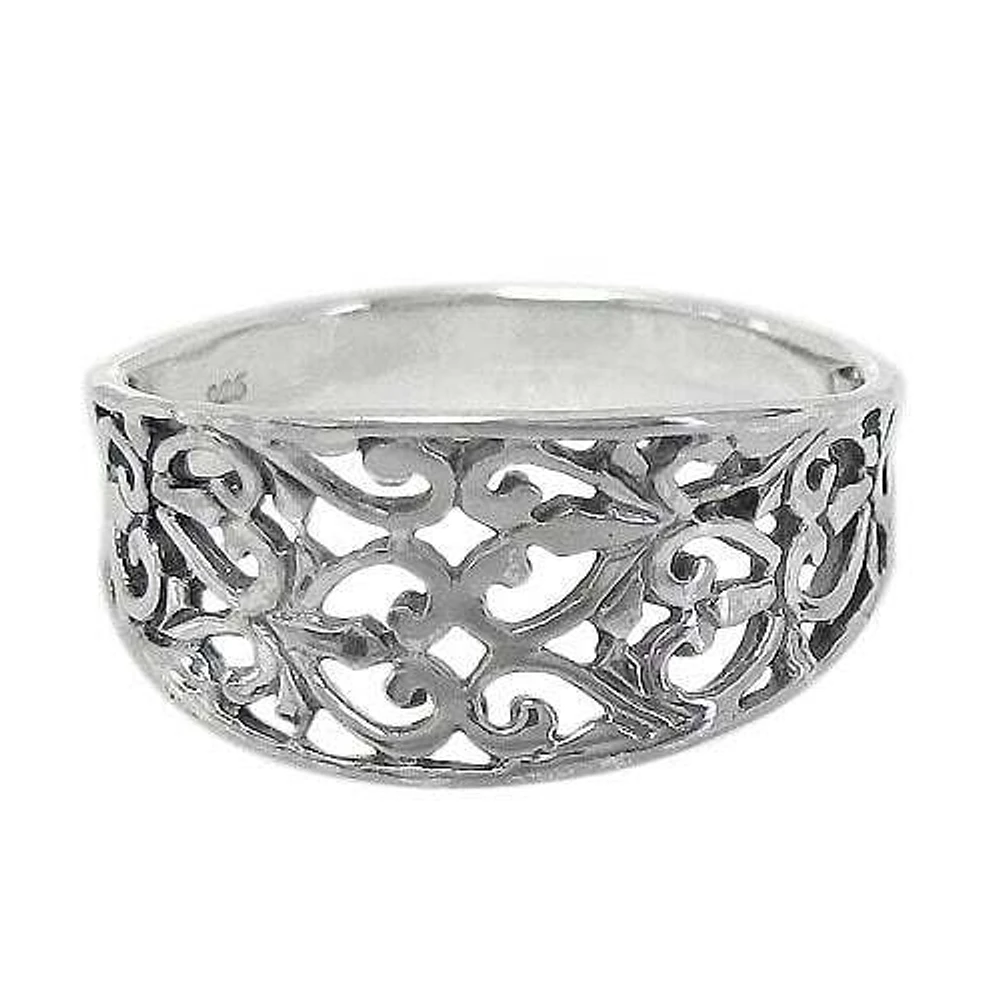 Sterling Silver Ring With Filigree Design. Approximate Size: 10mm Width