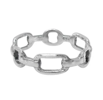 Sterling Silver, Square And Rectangular Chain Ring. Approx Size: 5mm Width