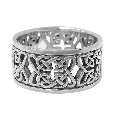 Sterling Silver, Celtic Knot Ring. Approx Size: 11mm Width