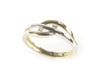 10K Yellow Gold Loop Ring C.Z