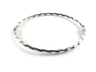10K White Gold Twisted Grooved Bangle Bracelet