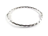 10K White Gold Twisted Grooved Bangle Bracelet