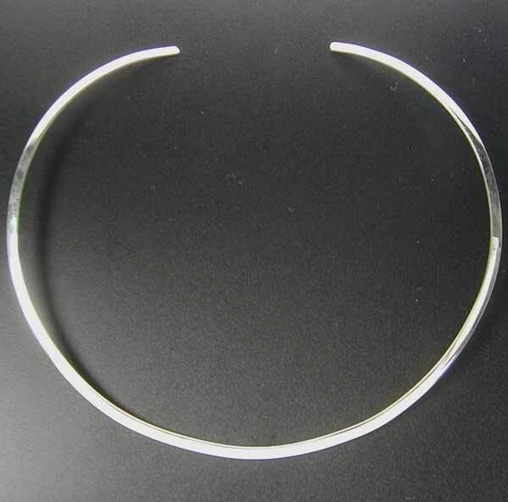 Sterling Silver Shiny, Flat, Smooth Oval Choker. 3mm Width With A 1mm Thickness All Around