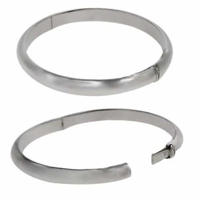 Sterling Silver, Plain Style, Smooth Round Baby Bangle. Approx Size: 56mm D X 4mm H