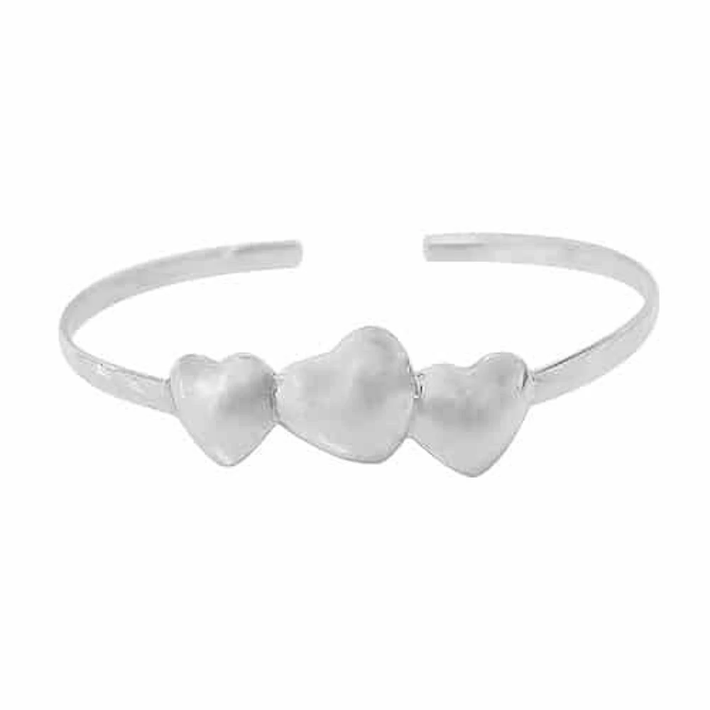 Sterling Silver, Hearts Charm Cuff Bangle. Approx Size: 57mm D X 3mm W(Bar) And 15mm L X 28mm W(Hearts)