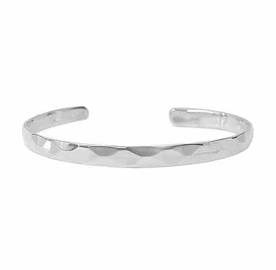 Sterling Silver, Hammered Cuff Bangle. Approx Size: 67mm D X 5.5mm W X 1mm T