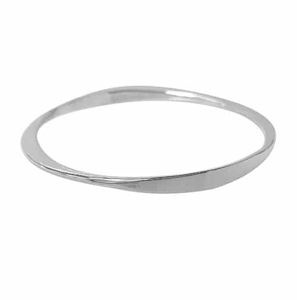 Sterling Silver, Round Shape Bangle With Flat Sides. Approx Size: 66mm D X 5mm W X 1mm T