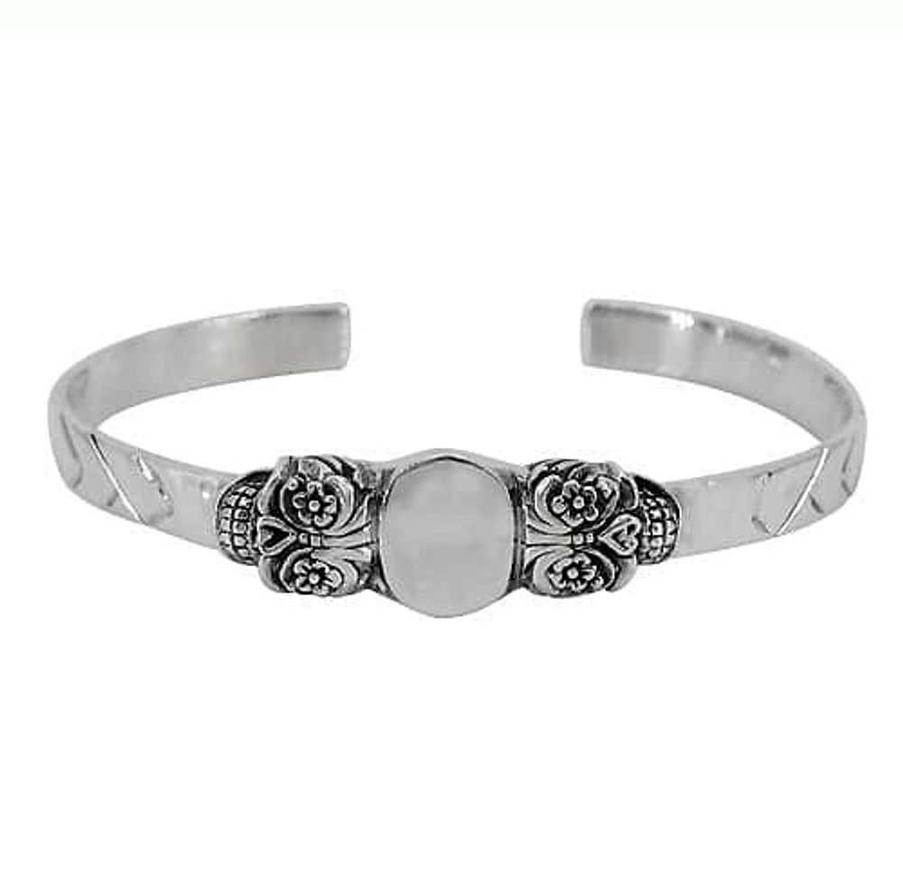 Sterling Silver, Signet Bangle With Skull, Outer Dimensions 63mm D X 12.5mm W