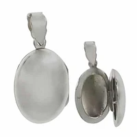 Sterling Silver, Oval Locket.  (Locket09) (Locket10) (Locket11) (Locket12)