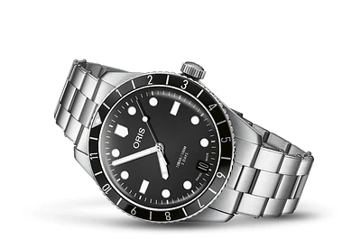 Oris Aquis Divers Sixty-Five 12H Calibre 400 Black Dial 40MM Automatic