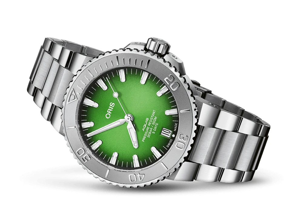 Oris Aquis Date Payoon Limited Edition Green Dial 44MM Automatic