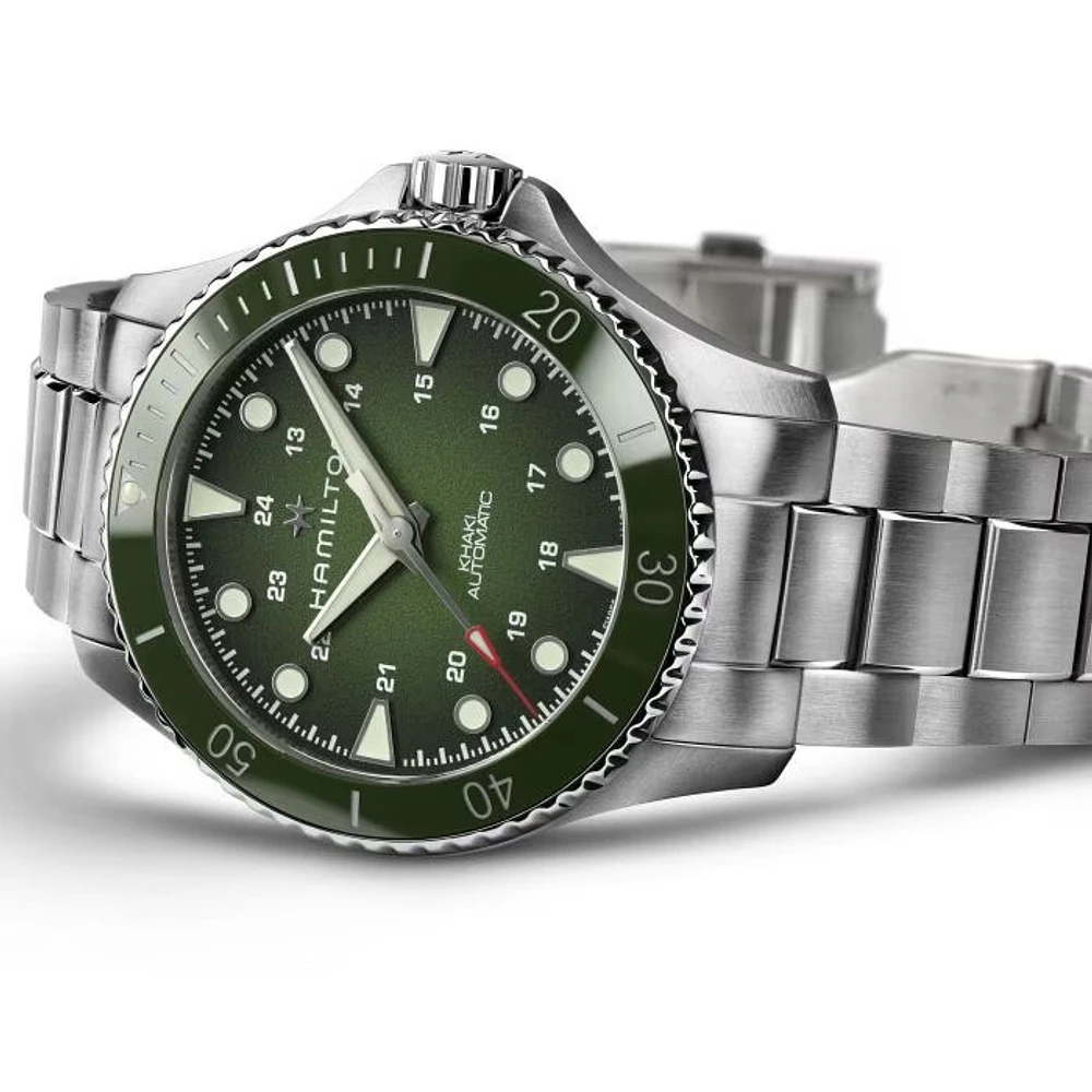 Khaki Navy Scuba Green Dial 43MM Automatic H82525160