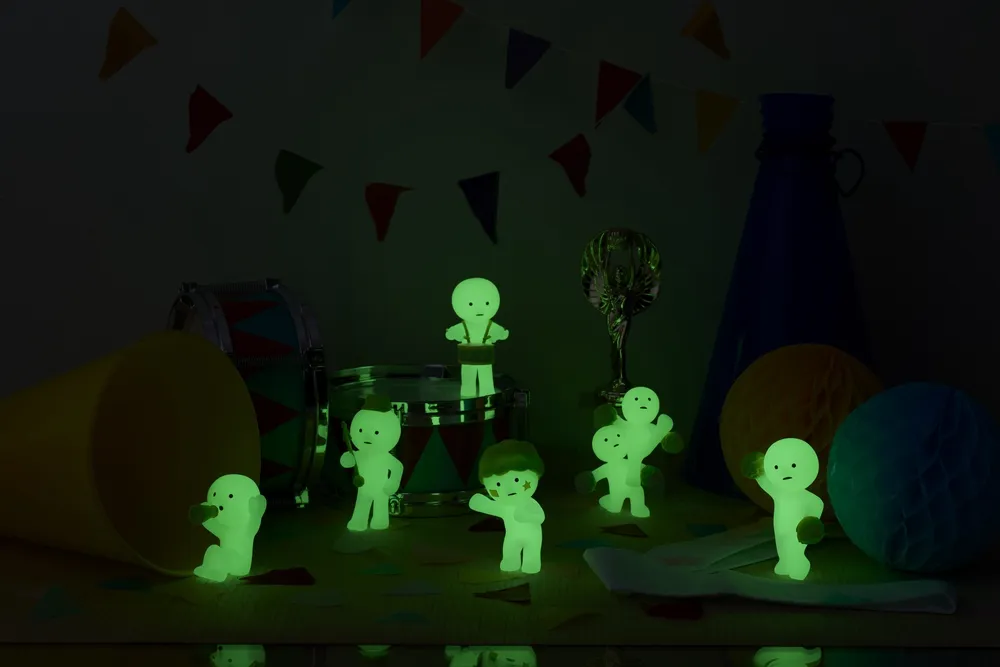Smiski Glow in the Dark Cheer Series Surprise Box