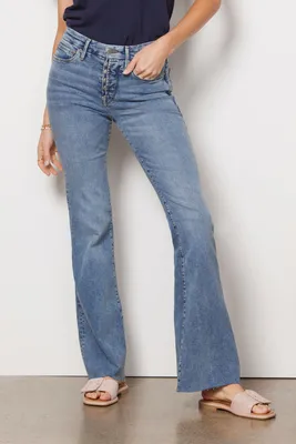 Good Legs Flare Jean