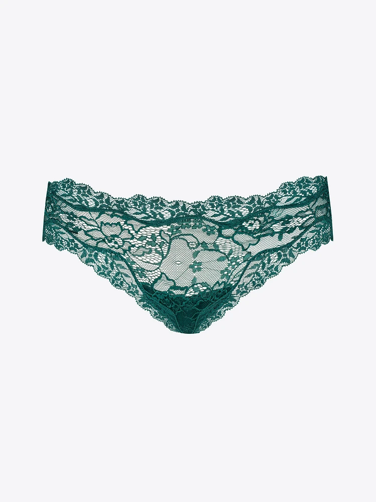 Melanie Hipster String