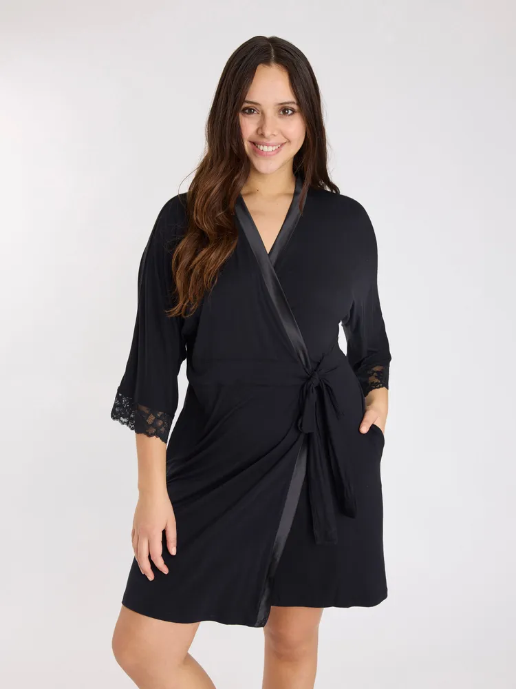 Charlie Long Sleeve Robe