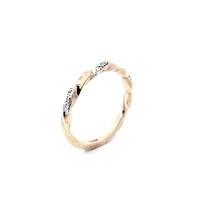 10K Yellow Gold 0.05 cttw Diamond Band
