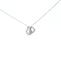 10K Gold cttw Diamond Pendant