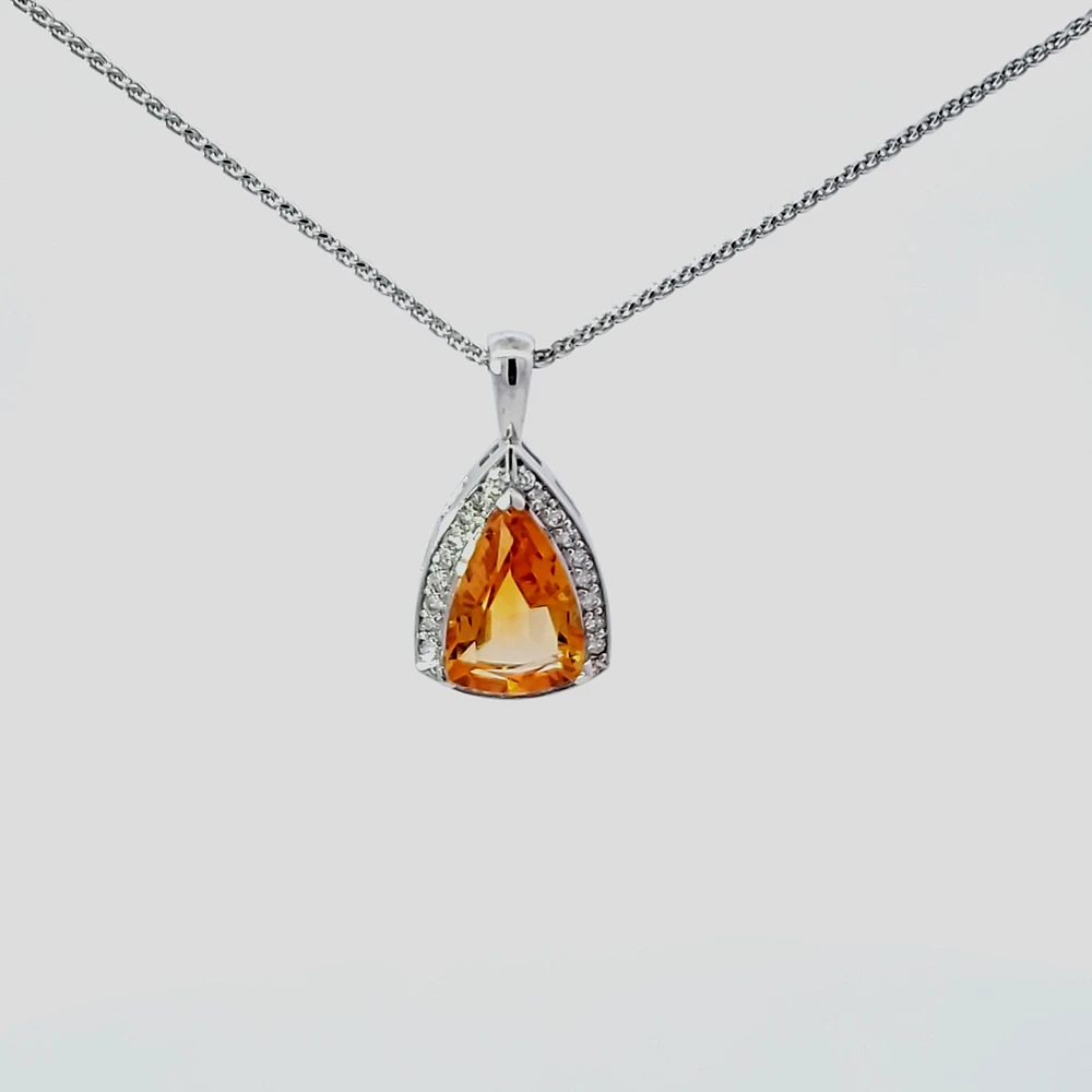 10K White Gold 0.25 cttw Diamond and Citrine Pendant, 18"