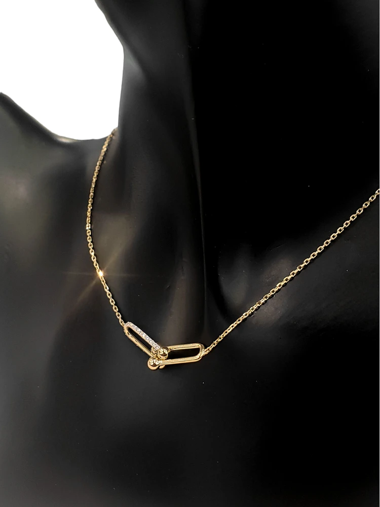 14K Yellow Gold cttw Diamond Pendant