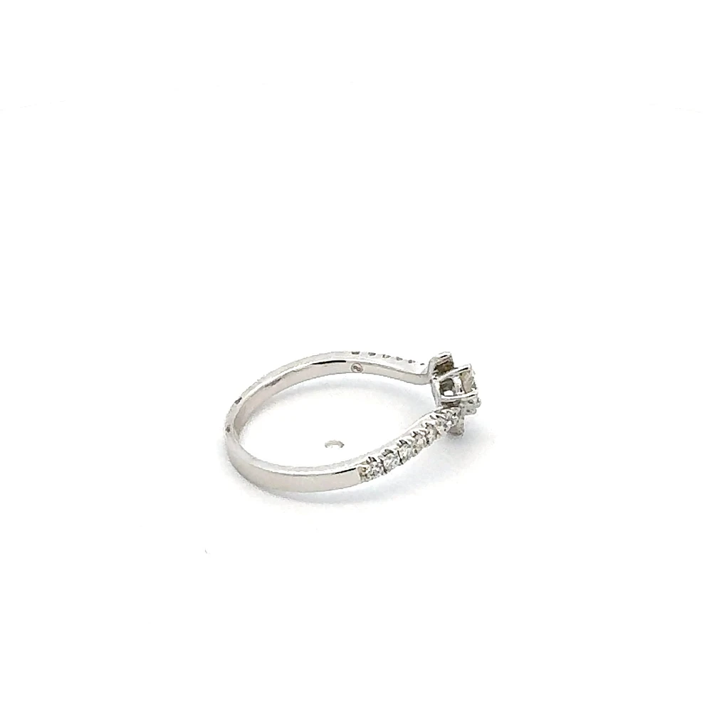 14K White Gold 0.45 cttw White Diamond Ring
