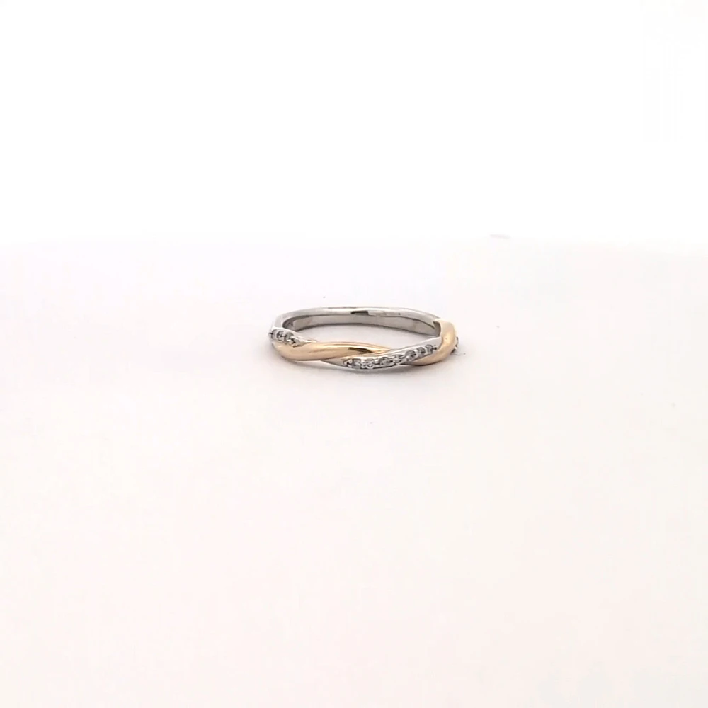 10K White and Yellow Gold 0.08 cttw Diamond Ring