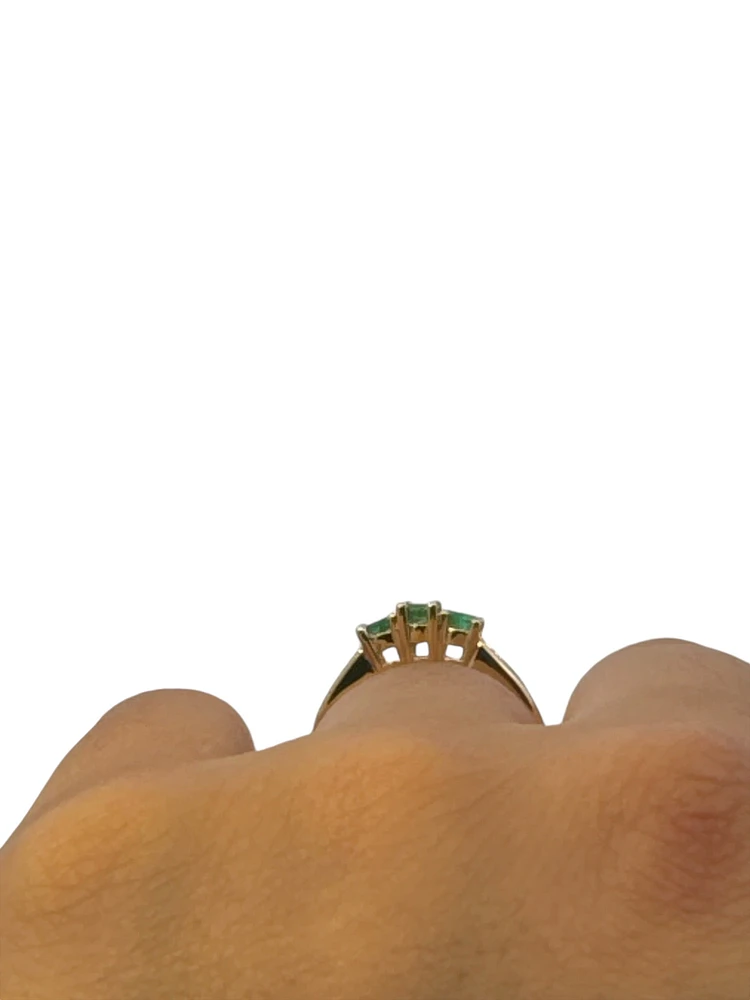 10K Yellow Gold Emerald & Diamond Ring