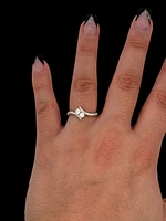 14K White Gold 0.45 cttw White Diamond Ring
