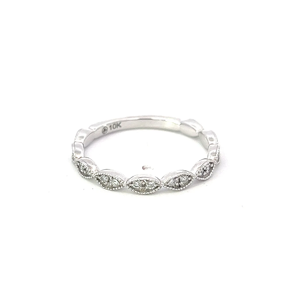 10K White Gold 0.20cttw Diamond Band