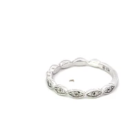 10K White Gold 0.20cttw Diamond Band