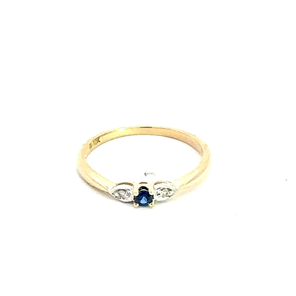 10K Yellow Gold Sapphire & Diamond Ring