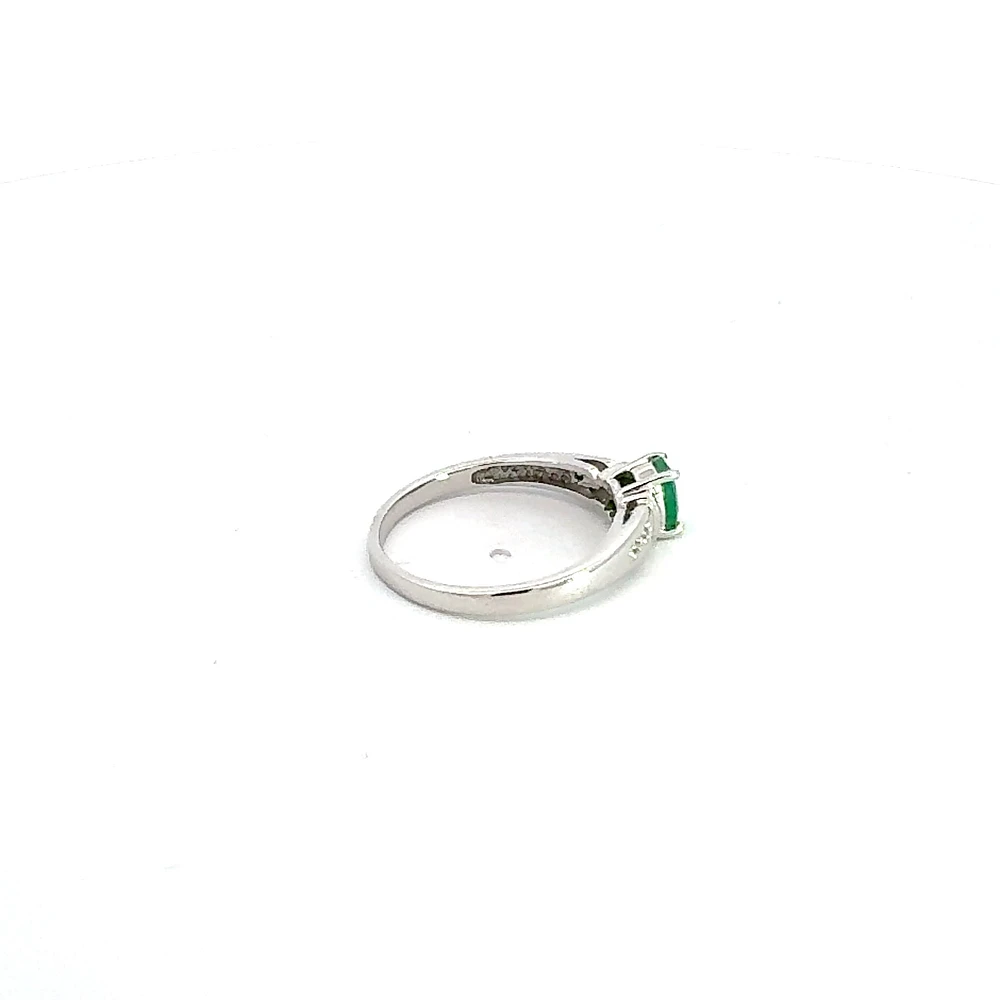 10K White Gold Emerald & Diamond Ring