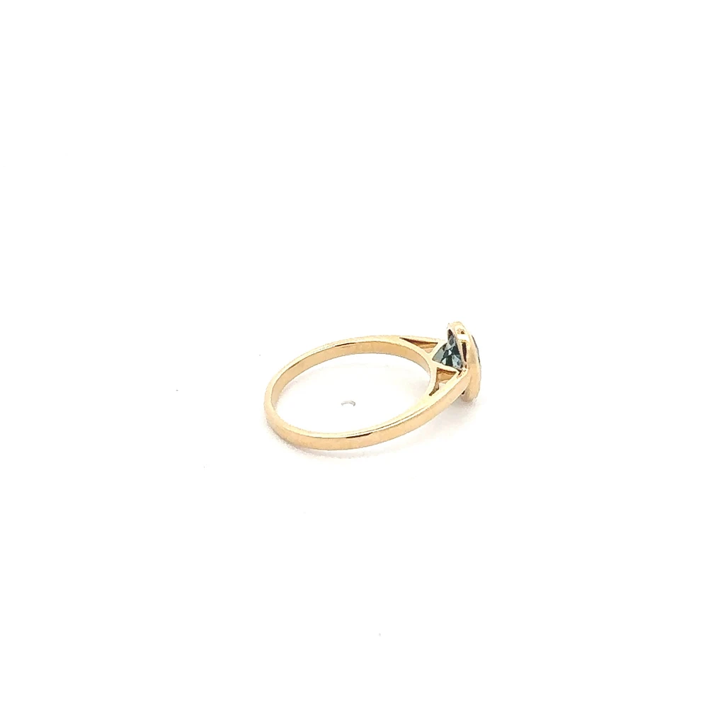 14K Yellow Gold London Blue Topaz Ring - /