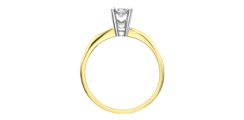 10K Yellow Gold 0.18Cttw Round Cut Illusion Set Diamond Engagement Ring - / White