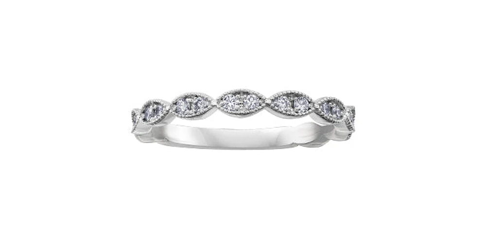 10K White Gold 0.20cttw Diamond Band