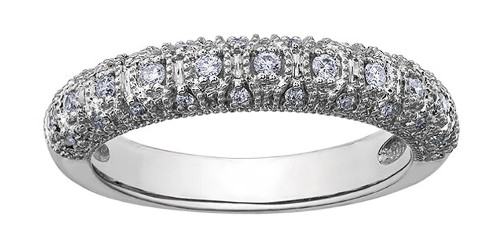14K White Gold 0.20cttw Diamond Band