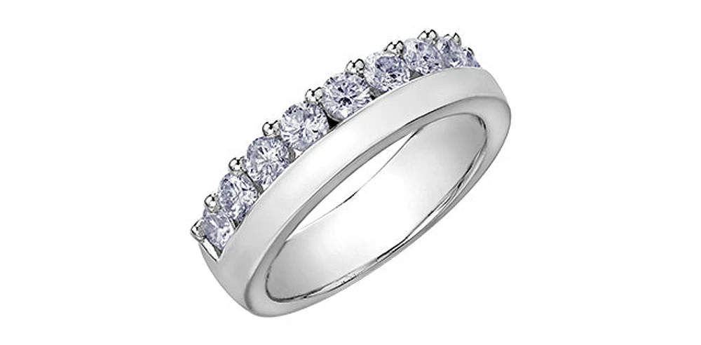 14K White Gold 1.0cttw Diamond Ring