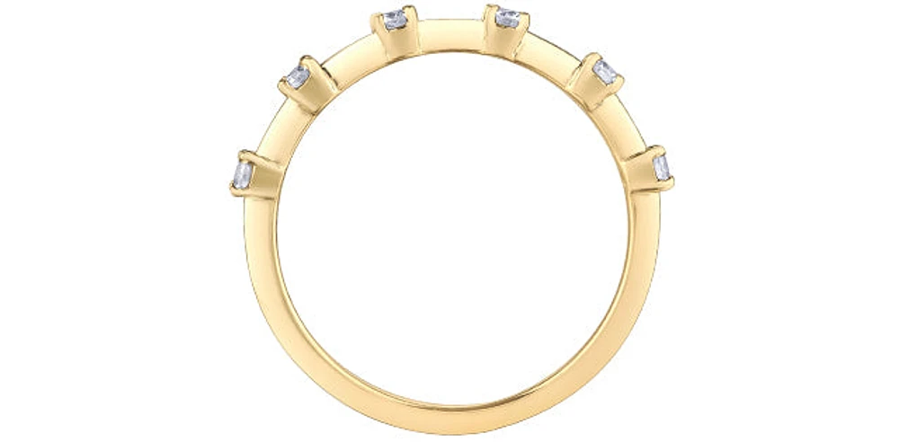 14K Yellow Gold 0.25cttw Canadian Diamond Ring - 6.5 / 4.5