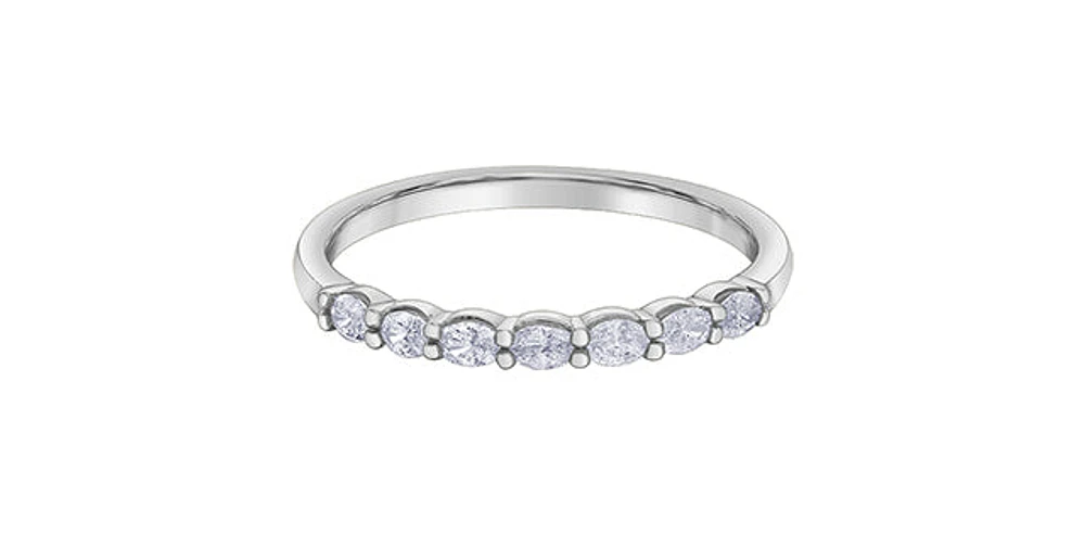 10K White Gold 0.28cttw Oval Diamond Ring - /