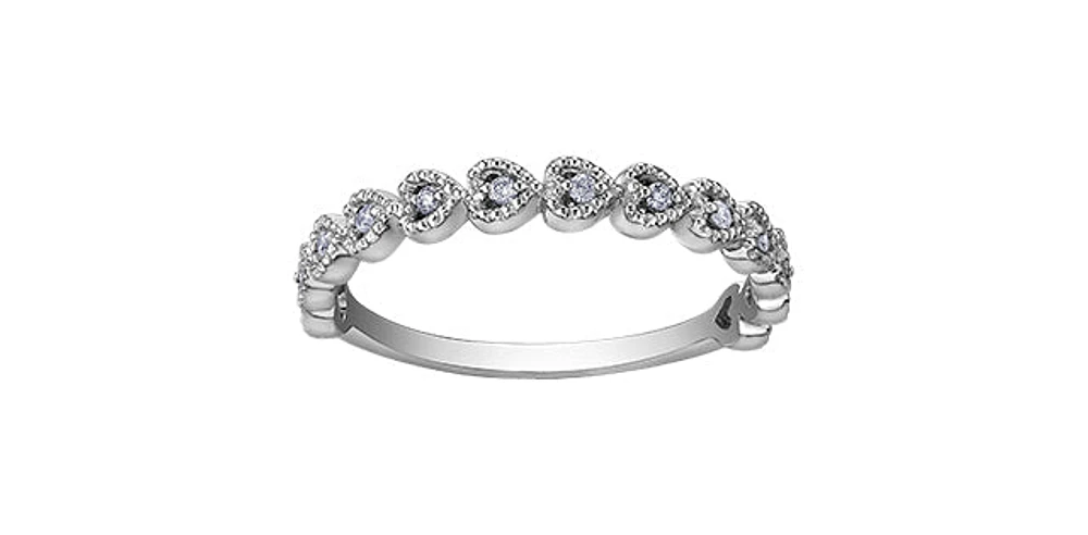 10K Gold Heart and 0.10cttw Diamond Ring - / 4.5