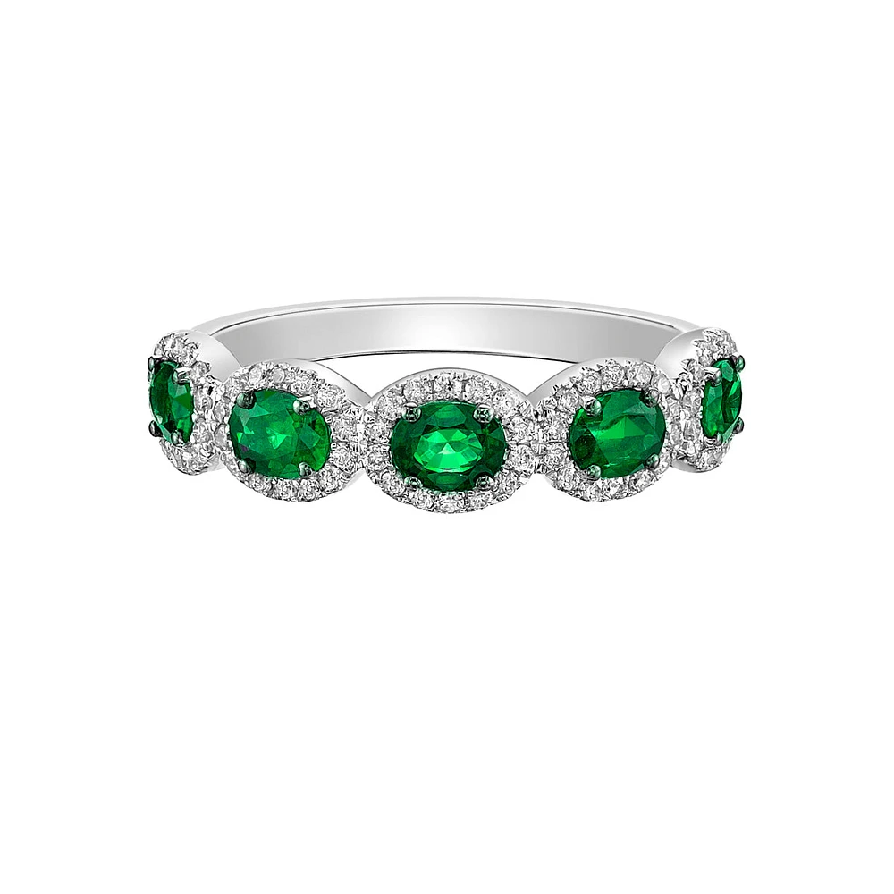 14K Gold Prong-set Emerald ring with Diamond Halo