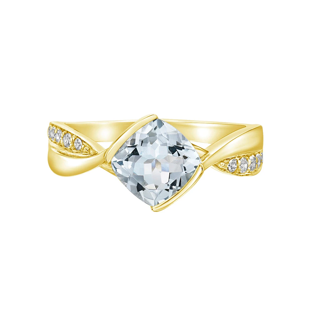 10K Yellow Gold Aquamarine & Diamond ring