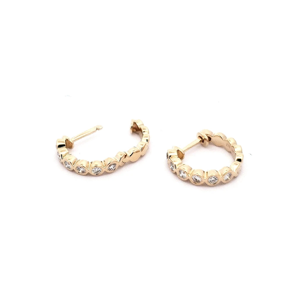 14K Yellow Gold 0.19cttw Diamond Hoop / Huggie Earrings
