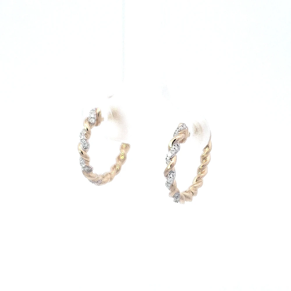 14K Yellow Gold 0.10 cttw Diamond Hoop Earring